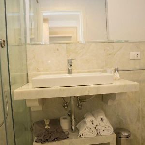 Camera standard con letto king size